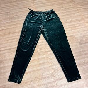 Vintage Green Velvet Leggings